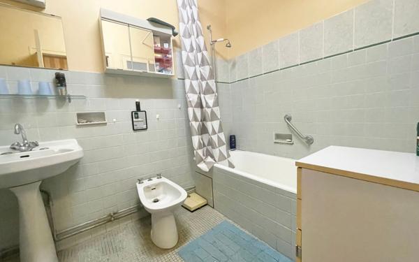 Maison à vendre    5 pièces • 136,36 m2 Asnières-sur-Vègre