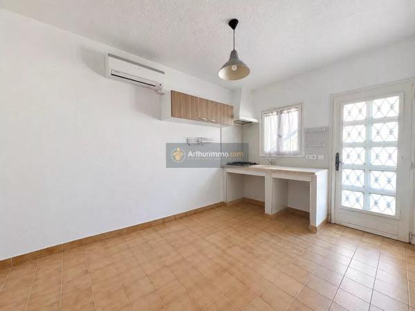 Vente                                                      Villa
                        
                     7 pièces                      135 m2                     à Saint-Raphaël