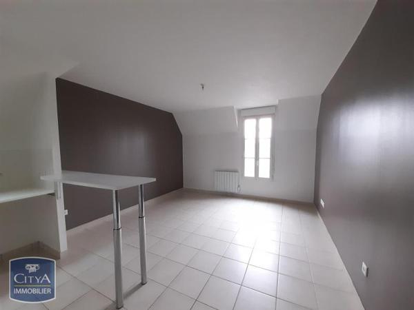 Location appartement Corbeil-Essonnes (91100) 2 pièces 39.57m²