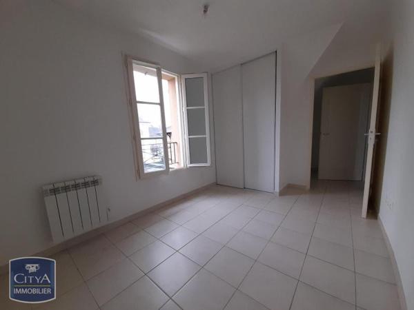 Location appartement Corbeil-Essonnes (91100) 2 pièces 39.57m²