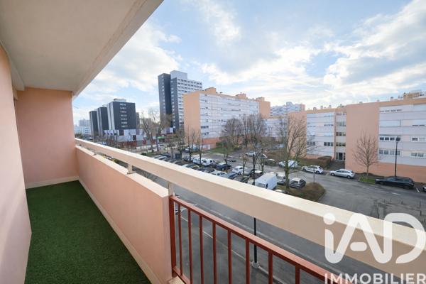 Appartement à vendre 3 pièces 61 m² Épinay-sous-Sénart