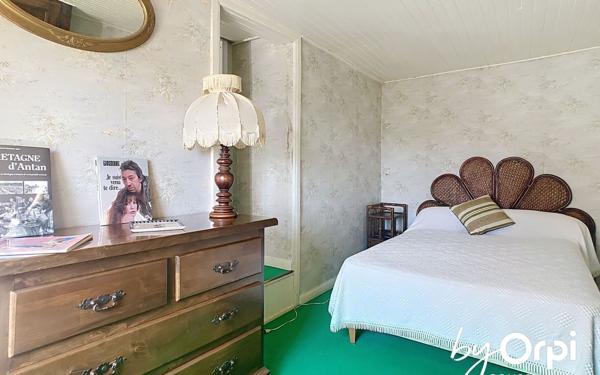 Maison à vendre    6 pièces • 205 m2 Montaigut