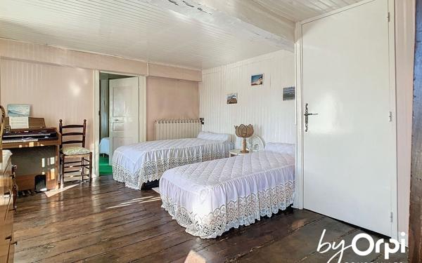 Maison à vendre    6 pièces • 205 m2 Montaigut