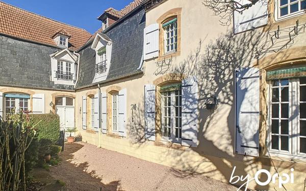 Maison à vendre    6 pièces • 205 m2 Montaigut