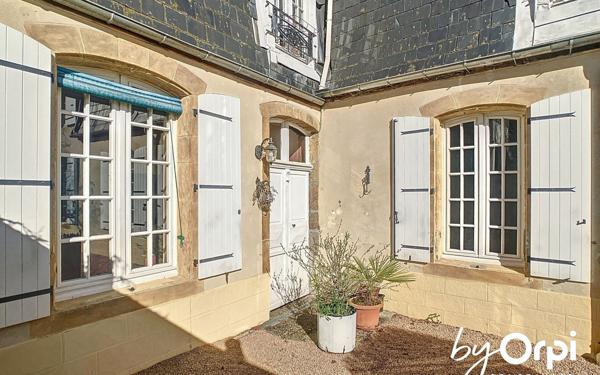 Maison à vendre    6 pièces • 205 m2 Montaigut