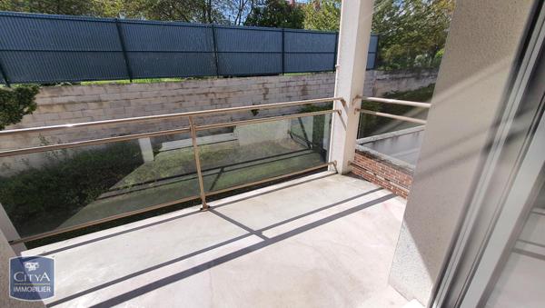 Appartement à louer 3 pièces 63.7m² Châlons-en-Champagne (51000)