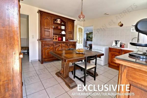 Vente Maison 5 pièces 149 m2 à La Tour-du-Pin