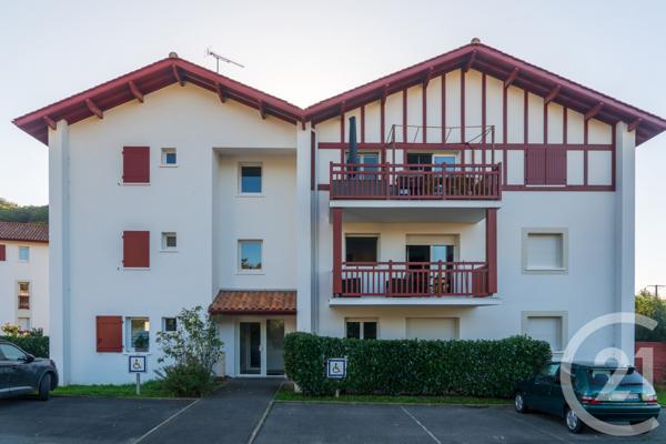 Appartement à vendre  2 pièces - 31,03 m2 ST PEE SUR NIVELLE - 64