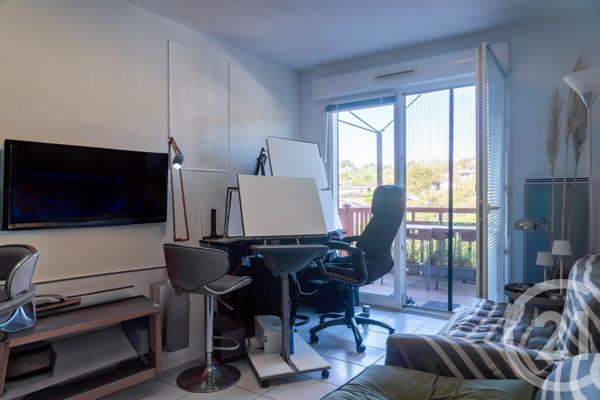 Appartement à vendre  2 pièces - 31,03 m2 ST PEE SUR NIVELLE - 64