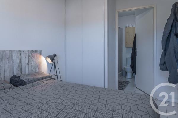 Appartement à vendre  2 pièces - 31,03 m2 ST PEE SUR NIVELLE - 64