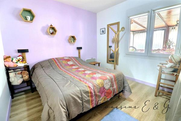 Mouy 60250 - Plain pied 4 chambres avec grande dépendances sur 1630m² de terrain