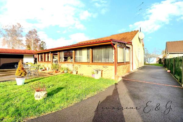 Mouy 60250 - Plain pied 4 chambres avec grande dépendances sur 1630m² de terrain