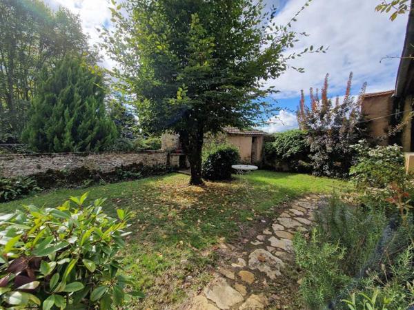 Maison ancienne - Saint-cyprien Maison de caractère en pierres avec jardin et dépendance