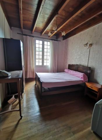 Maison ancienne - Gourdon CORPS DE FERME