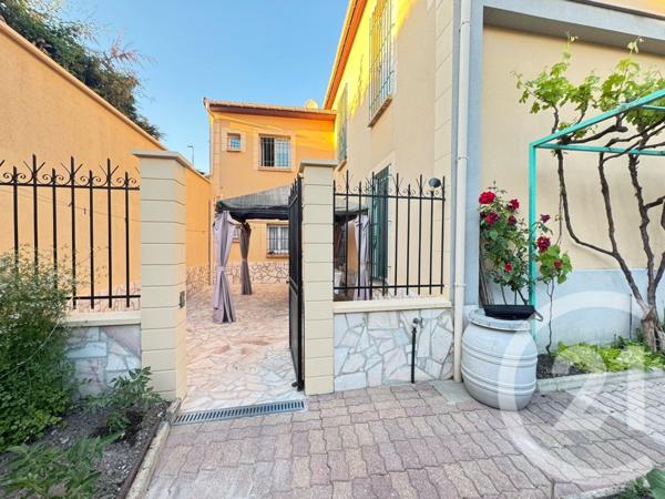 Maison à vendre  10 pièces - 166 m2 BOBIGNY - 93