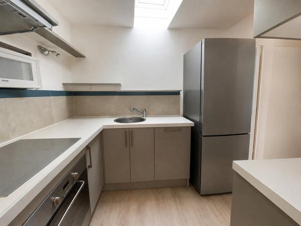 Appartement  atypique, de caractère au cœur même de La Rochelle et à 50 m du port !