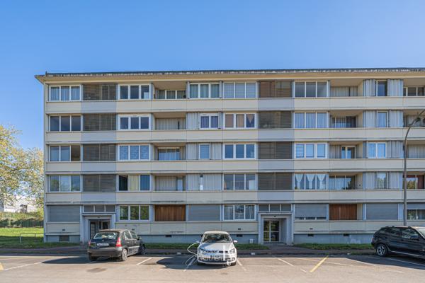 Appartement
         2 pièces
        - 44 m²