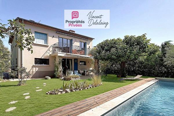 Superbe maison T5 rénovée avec piscine, studio et garage