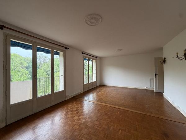 Appartement à vendre à Morlaix 5 pièce(s) 0119 m2