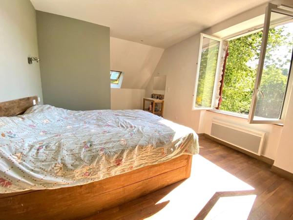 Charmante maison à vendre en bord du lac d'Éguzon, au cœur de la Vallée des Peintres. Crozant (23160)