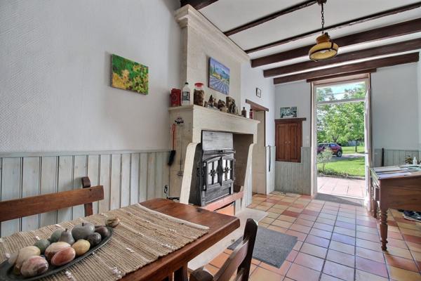 Maison charentaise de caractère aux environs de Cognac