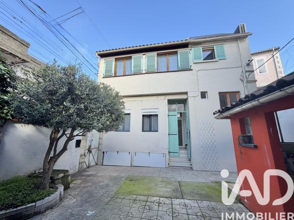 Immeuble à vendre 144 m² Nîmes