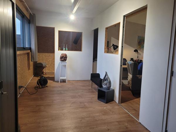 A VENDRE - Bâtiment d'activité 526 m2 Montaigu-Vendée