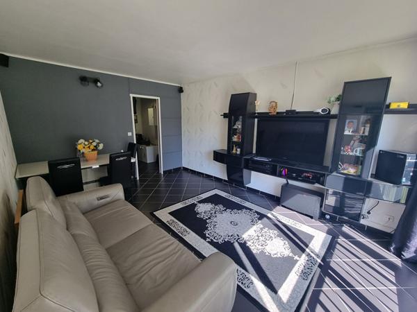 Appartement Neuilly Plaisance 3 pièce(s) 62.44 m2