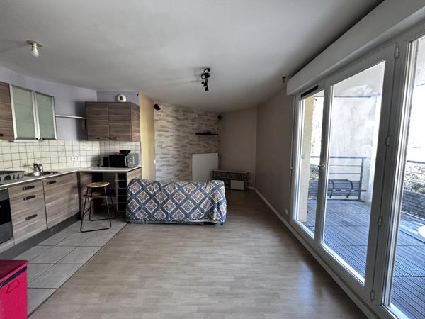 Meaux (77100) Appartement F2 avec balcon