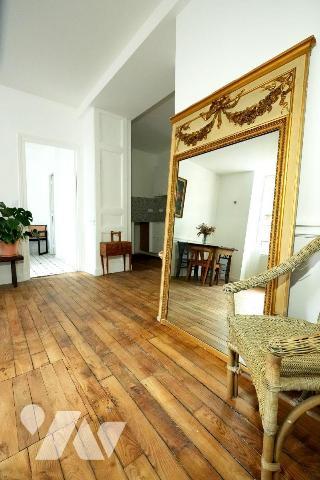 Appartement à Vendre à Vitré (35500) en Ille-et-Vilaine (35)

Bel appartement d'une superfici...