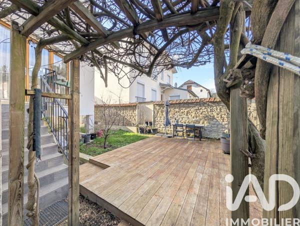 Maison à vendre 6 pièces 101,34 m² Joinville-le-Pont
