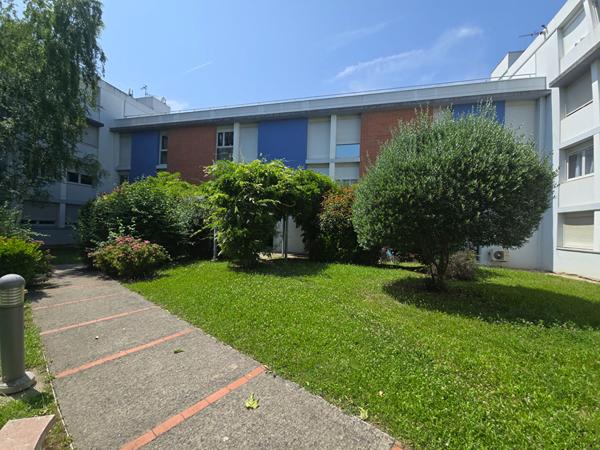 Appartement Toulouse T2 meublé louer avec place de parking 31400