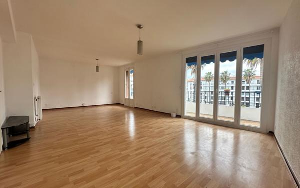 Appartement à vendre    3 pièces •  Perpignan