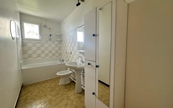 Appartement à vendre    3 pièces •  Perpignan