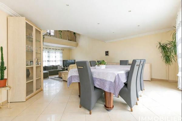 Maison à vendre 7 pièces 213 m² Briis-sous-Forges