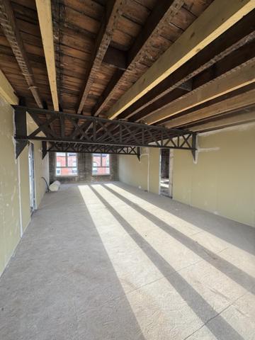 L ATELIER - LOFT SEMI INDIVIDUEL VENDU BRUT - HALLUIN - DE 100 M² -T3/T4 - JARDIN 53 M²- 1 PARKING - 119 000