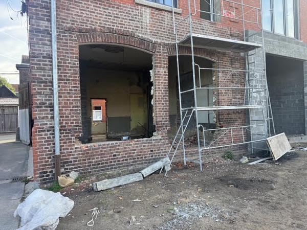 L ATELIER - LOFT SEMI INDIVIDUEL VENDU BRUT - HALLUIN - DE 100 M² -T3/T4 - JARDIN 53 M²- 1 PARKING - 119 000