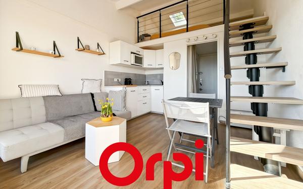 Appartement à vendre    2 pièces • 24,35 m2 Bandol