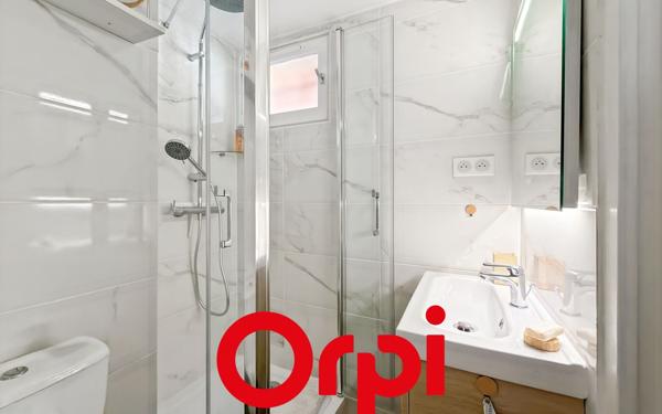 Appartement à vendre    2 pièces • 24,35 m2 Bandol