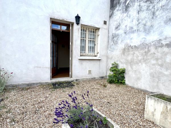 Tours (37000) Appartement T2 RDC