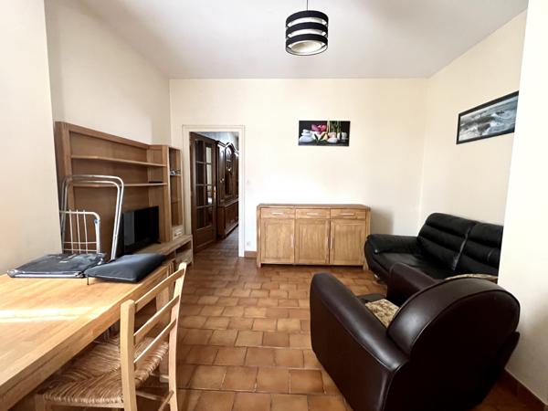 Tours (37000) Appartement T2 RDC