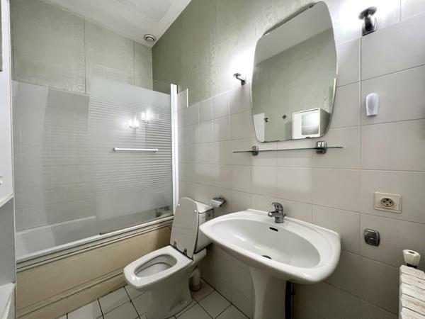 Tours (37000) Appartement T2 RDC