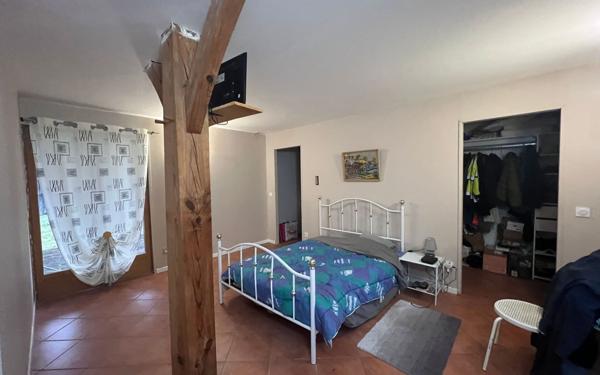 Maison à vendre    5 pièces •  Lencouacq