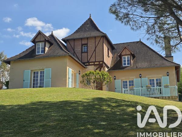 Maison à vendre 7 pièces 220 m² Saint-Céré