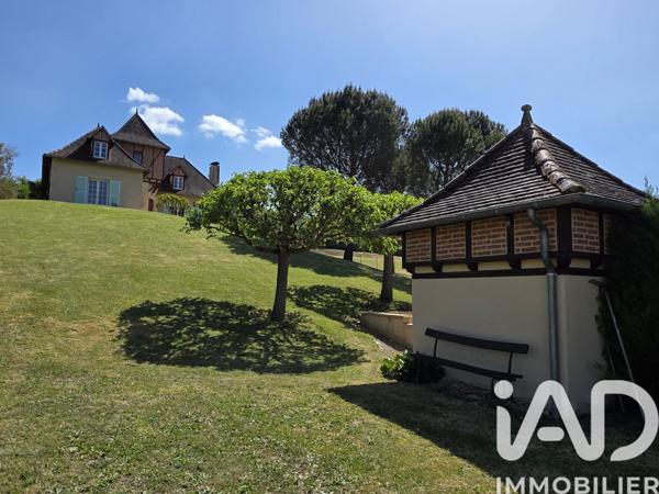 Maison à vendre 7 pièces 220 m² Saint-Céré
