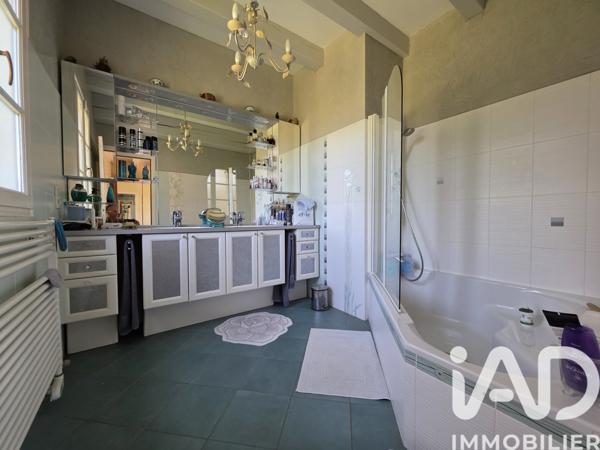 Maison à vendre 7 pièces 220 m² Saint-Céré