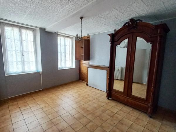 Maison à vendre 5 pièces CHAILLEY (89)