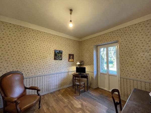Maison à vendre 189 000 € Cazères 9 p 265 m² DPE E
