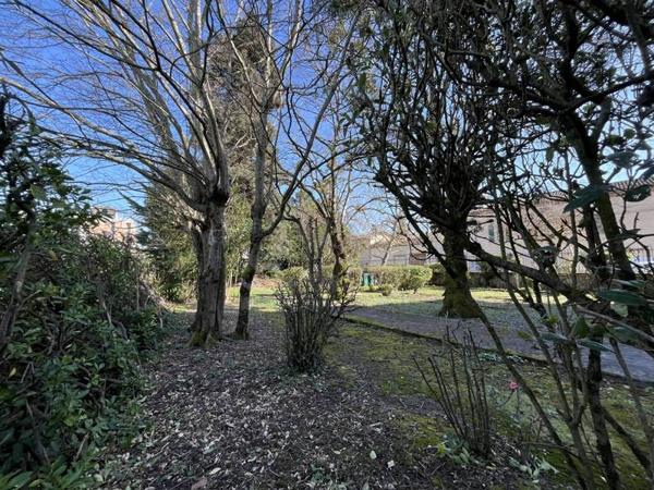 Maison à vendre 189 000 € Cazères 9 p 265 m² DPE E