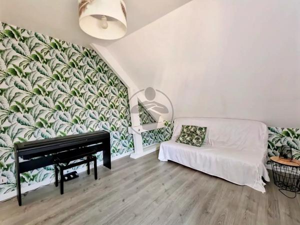 Vente                                                      Maison
                        
                     6 pièces                      119 m2                     à Baume-les-Dames